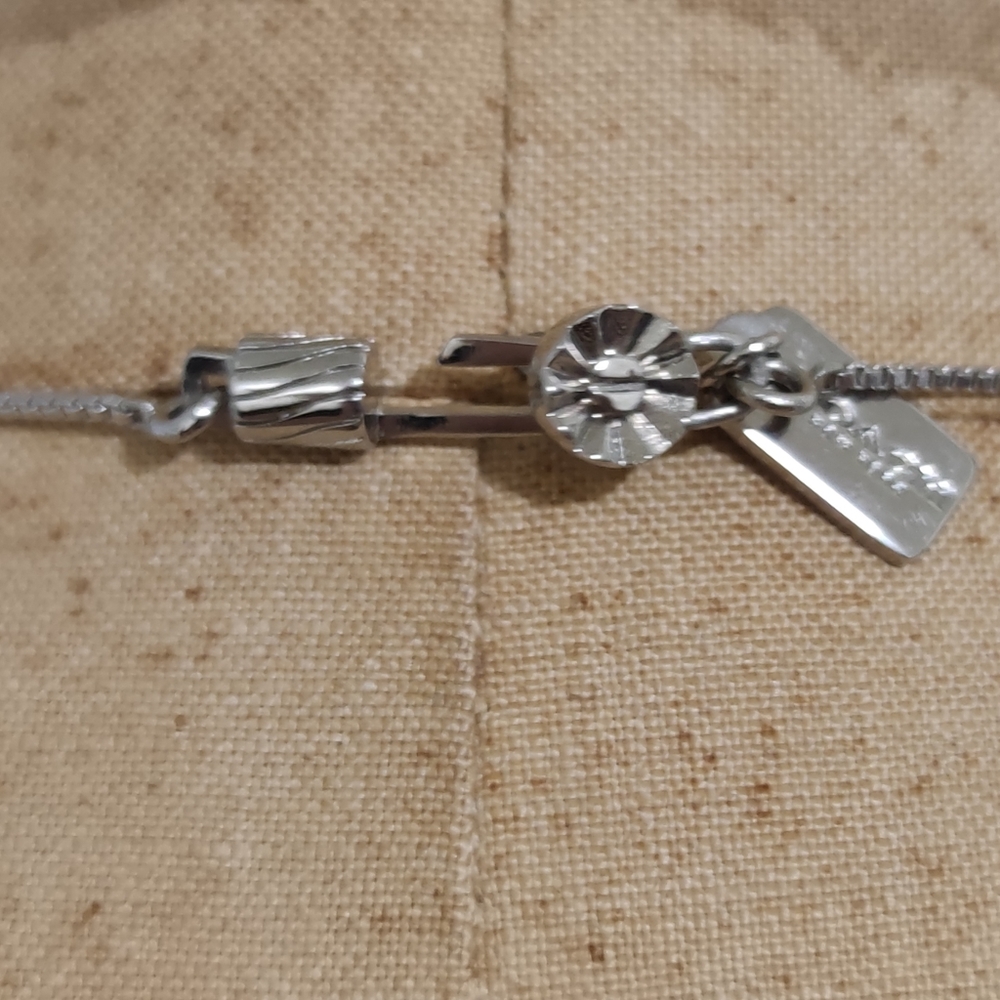 Coach Daisy Rivets Lariat Necklace Rare - Picture 9 of 11